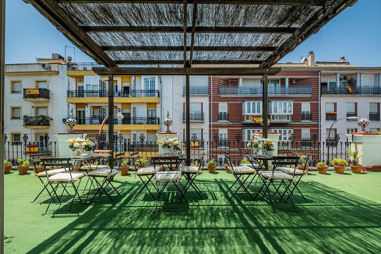 Noches De Triana Hotel Sevilla Bagian luar foto