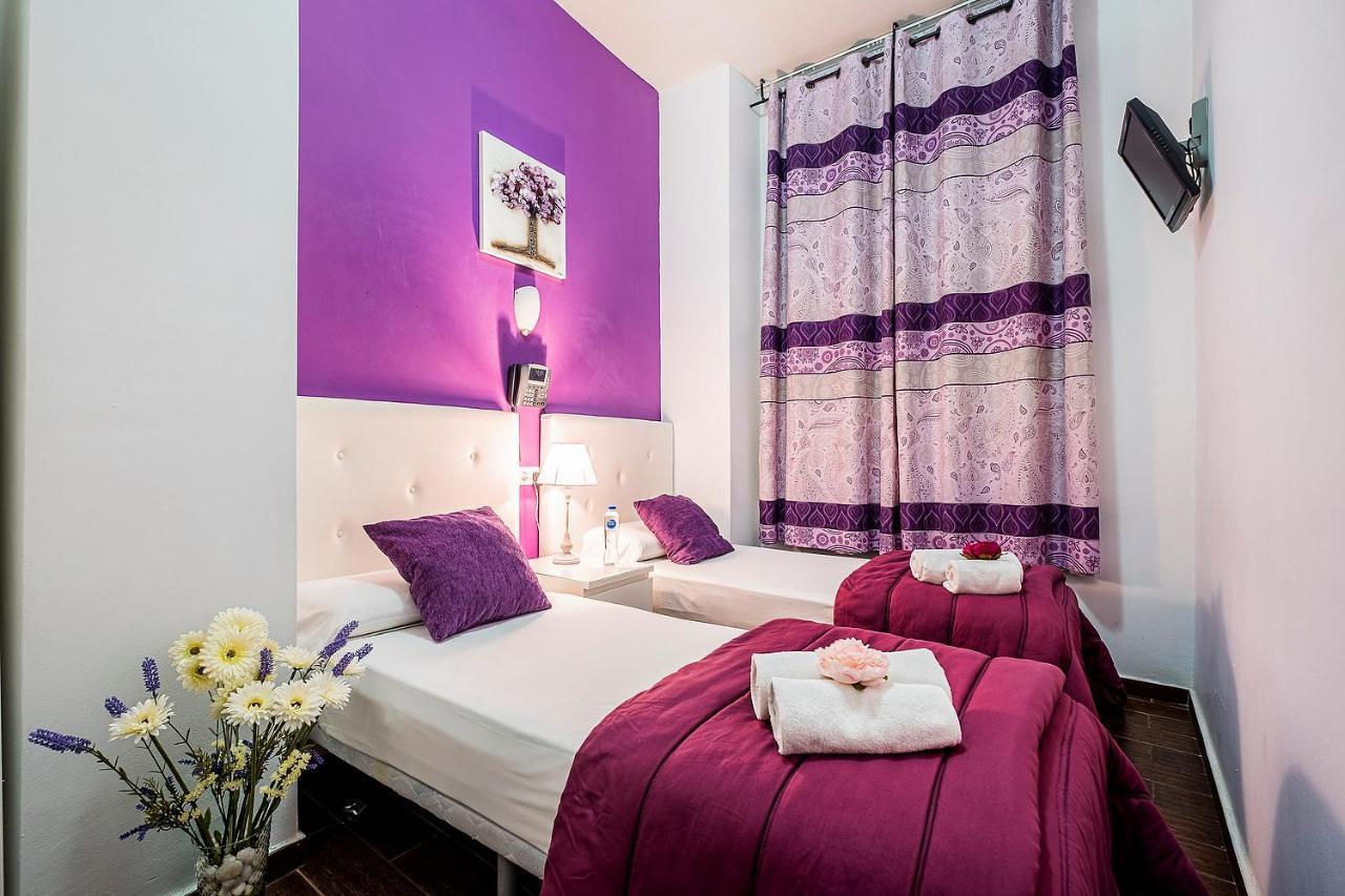 Noches De Triana Hotel Sevilla Bagian luar foto
